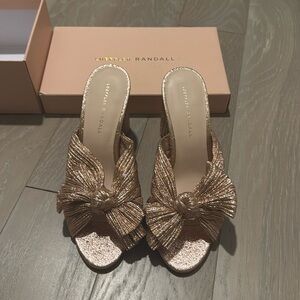 NIB Loeffler Randall Penny knot mule in rose gold